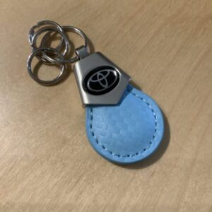 Matte Silver Three Rings Leather Key Holder SL8900 – Retail Price Shown Below   $12.00